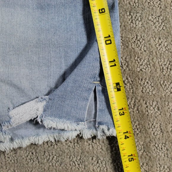 NWOT energie Size 5 Light Blue Frayed Hem Shorts - Picture 4 of 5